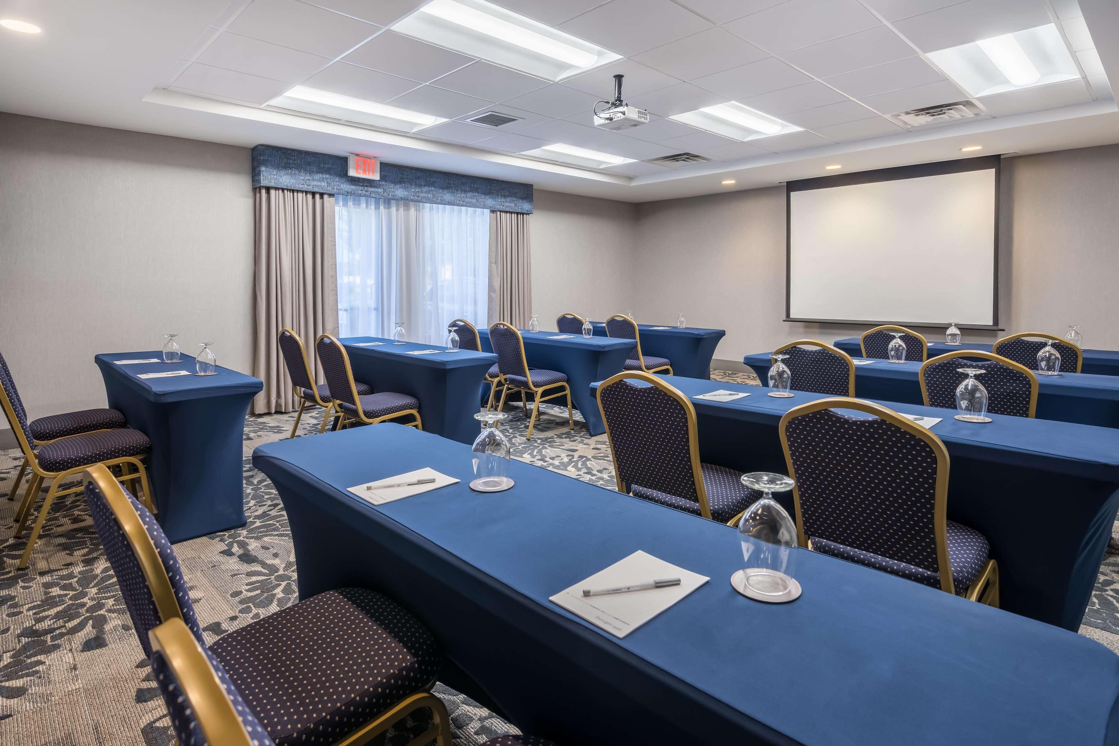 Hampton Inn Plymouth Meeting Exteriör bild