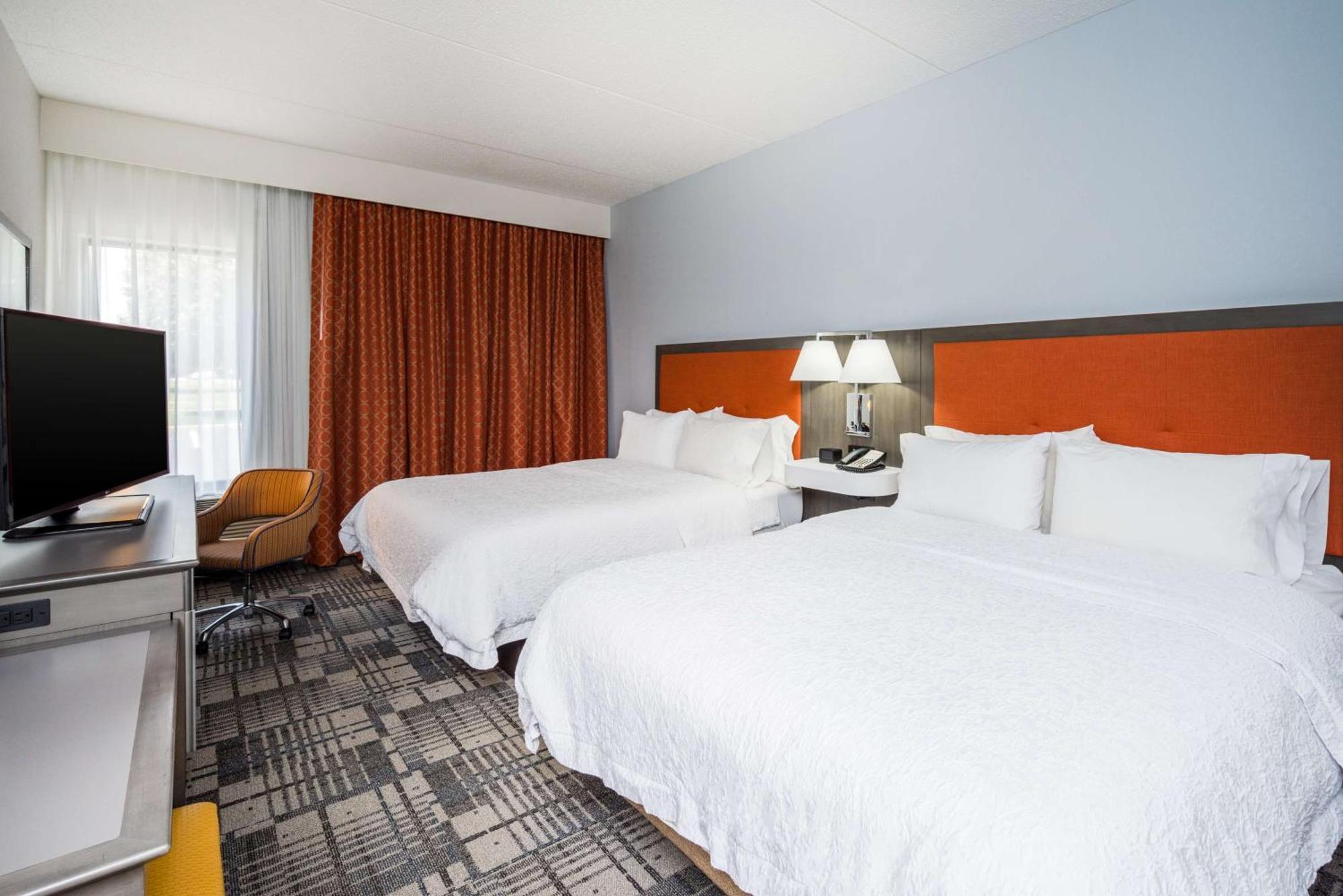 Hampton Inn Plymouth Meeting Exteriör bild