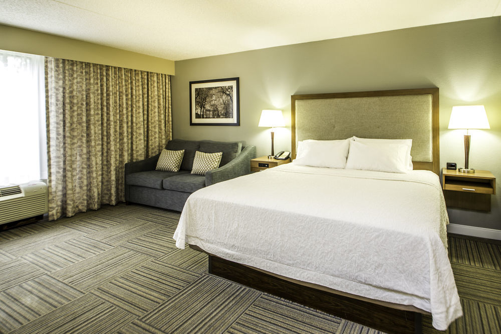 Hampton Inn Plymouth Meeting Exteriör bild